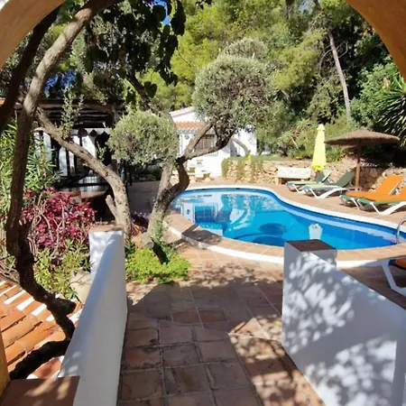 Villa Casa Surrender