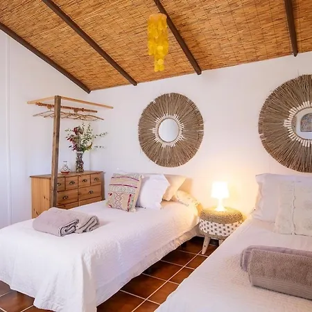 Casa Surrender Villa